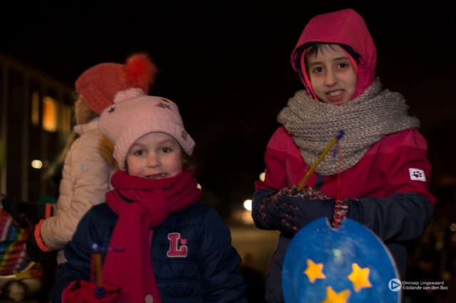 lampionnenoptochtbemmel8931.jpg