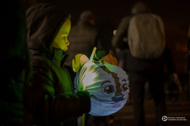 lampionnenoptochtbemmel8943.jpg